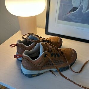 Vasque Women’s Leather Hiking boots